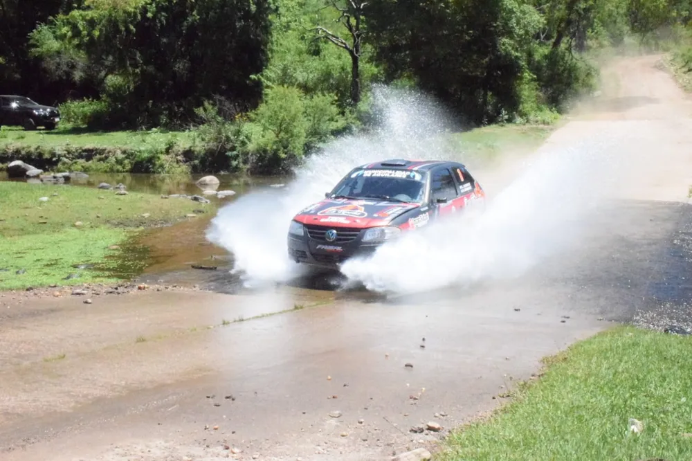 Almonte y Karamatich en la general de El Alto